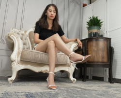 ��Sexy Asian Girls Feet����ŮXiaoDaoչʾ�����Ըе�39�루���㣩���Ѿ!