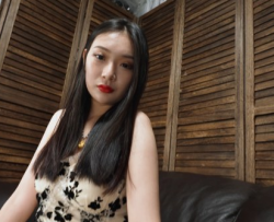 ��Sexy Asian Girls Feet����ŮXiaotongtongչʾ�����Ը�����!